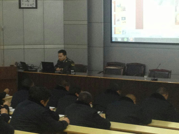 1月25日邀請巿消防大隊邢大隊長，進(jìn)行消防安全知識講座